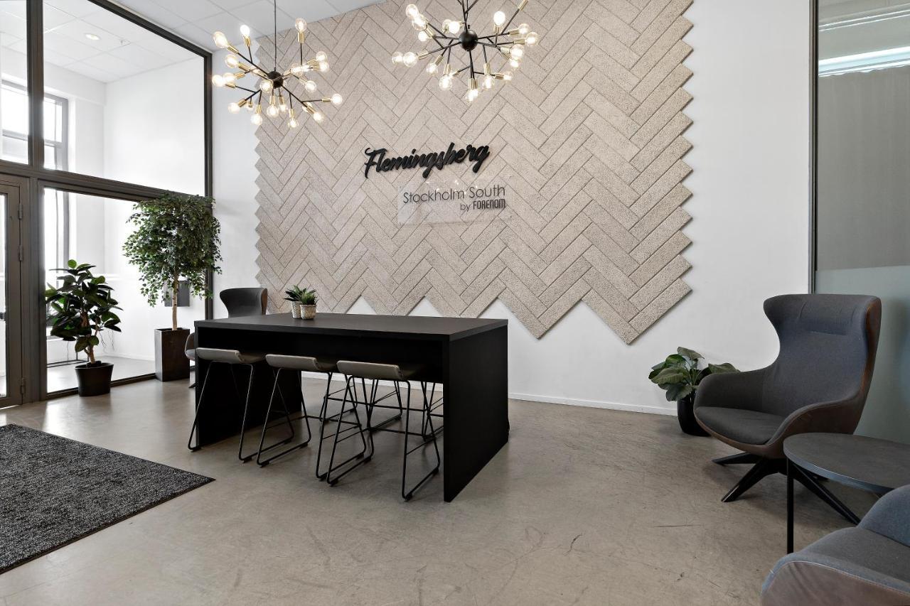 Forenom Hotel Flemingsberg - 10Min From Aelvsjoe Huddinge Eksteriør billede