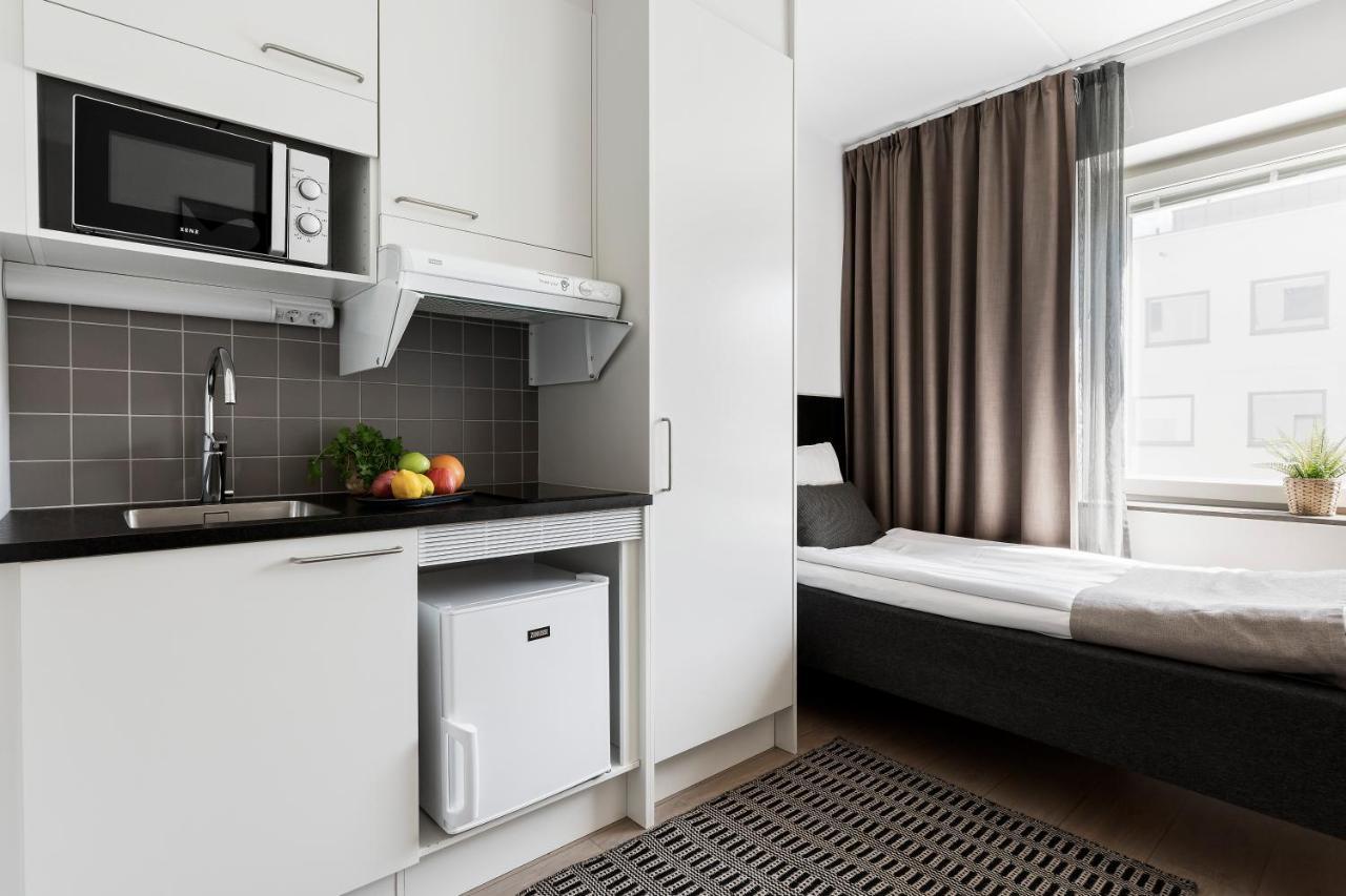 Forenom Hotel Flemingsberg - 10Min From Aelvsjoe Huddinge Værelse billede