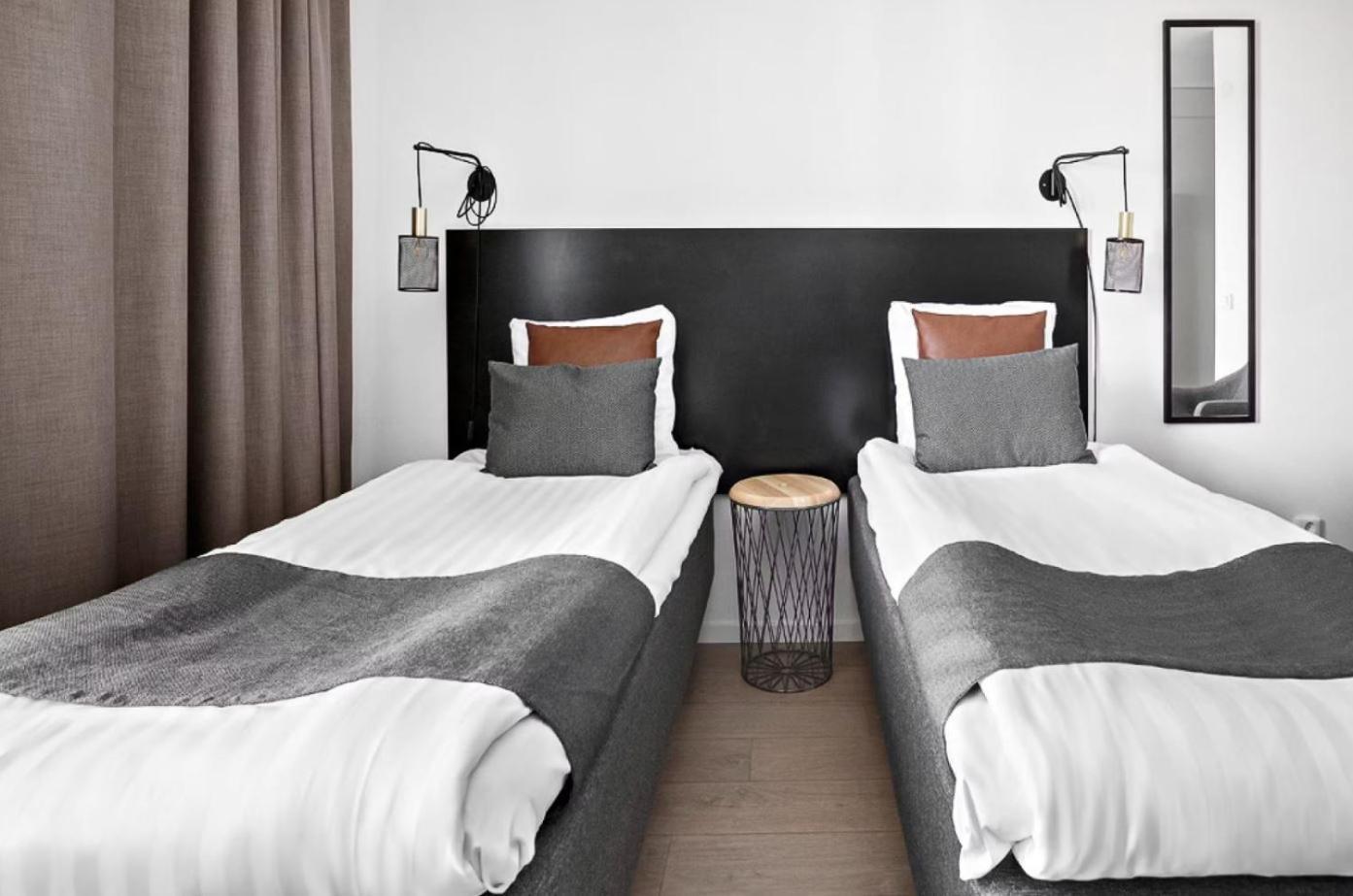 Forenom Hotel Flemingsberg - 10Min From Aelvsjoe Huddinge Eksteriør billede