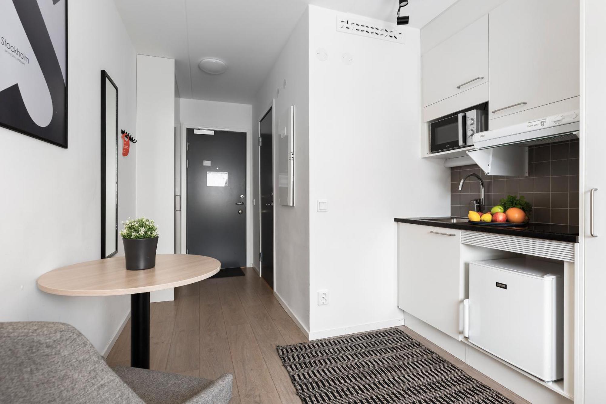 Forenom Hotel Flemingsberg - 10Min From Aelvsjoe Huddinge Værelse billede